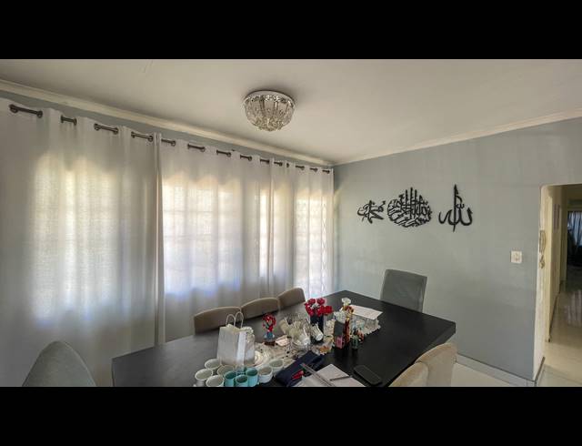 203M² RETAIL FOR SALE IN ERASMIA
